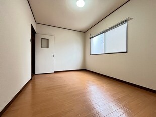 津田マンションの物件内観写真